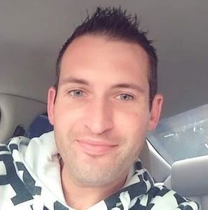 Meet your Posher, Chris